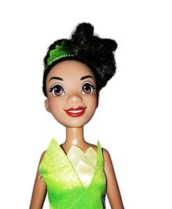 Bonita muñeca vestido brillante real Tiana Princesa y la Rana Disney - Imagen 1 de 4