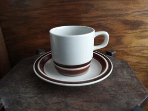 Vintage Estate Hand Painted Stoneware Hearthside Japan Tea Cup with Plate - Picture 1 of 24