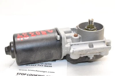 MOTOR LIMPIAPARABRISAS NV 1500 NV2500 NV3500 12 13 14 15 16 1364711 Foto 1 de 4