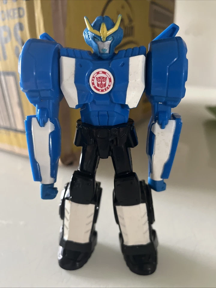Transformers Robots In Disguise Strongarm 6" Titan Guardian Toy Collectable Used - Image 1 of 1