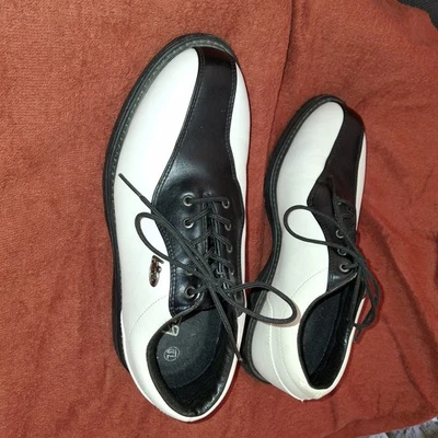 BITE  ATHENA Y ZONE WHITE/BLACK LEATHER GOLF SHOES WITH SPIKES SZ 7 Women - Image 1 of 4