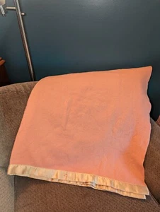 Unbranded Wool Blanket Vintage Satin Trim Pink Rose Full Cabin Throw Bedding - Picture 1 of 2