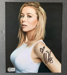ILIZA SHLESINGER SIGNED HANDSIGNIERT 8X10 FOTO COMEDIAN SEXY HOT BECKETT BAS COA - Bild 1 von 1