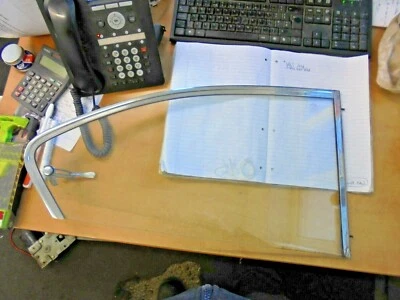 1971 Lancia Flavia 2000 GT Fulvia, O/S/R Right Hand Opening Rear 1/4 Glass — 第 1/4 张图片