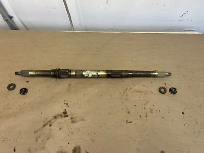 Yamaha Breeze 125 2003 eje trasero recto 3FA-25381-10-00 B676 Foto 1 de 4