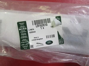 NEW OEM 2020-23 Range Rover Evoque rear hatch emblem LR162810 RANGE - Bild 1 von 2