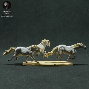 Breyer Größe Resin Modellpferd Laufen Camargue Pferde Set - Weiß Resin SM - Bild 1 von 5