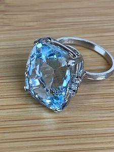 Rare Vintage Estate 18k White Gold Large 22Ct Aquamarine w/ Diamonds Size 7 Ring - Picture 1 of 16