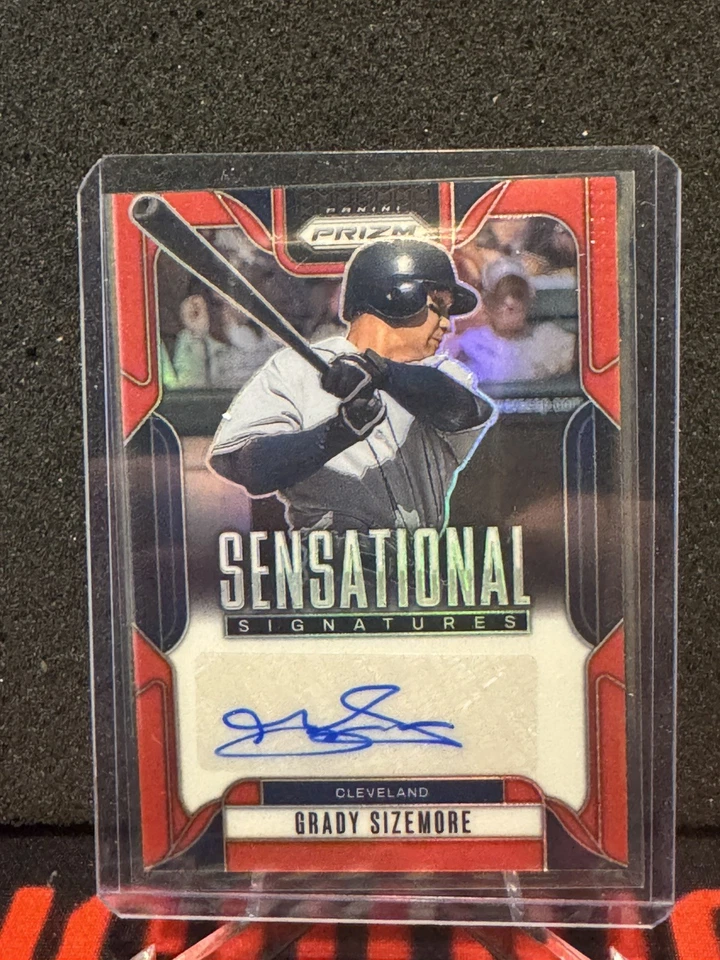 Grady Sizemore 2025 Prizm 棒球耸人听闻签名亲笔签名红色/99 守护者 — 第 1/2 张图片