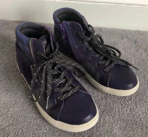 Clarks Kids Ankle Boots Suede Side Zipper Size  US 13.5 Medium Purple - Picture 1 of 12