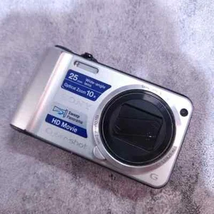Sony Cyber-shot DSC-H70 16.1MP 10x Optical Zoom Digital Camera English Silver - Picture 1 of 5