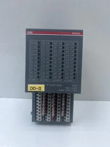 ABB DC523 B4 Digital Input/Output Module 1SAP240500R0001 with TU515 B1 - Picture 1 of 8