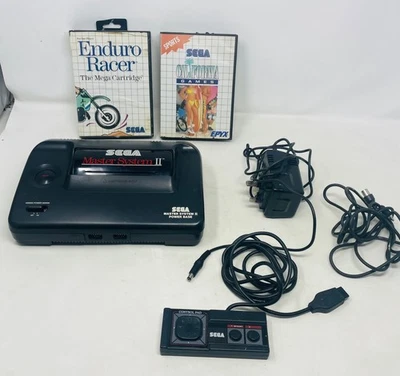 Vintage Sega Master System II 2 Console (3006-05-A), Controller + 2 Games Retro - Image 1 of 4