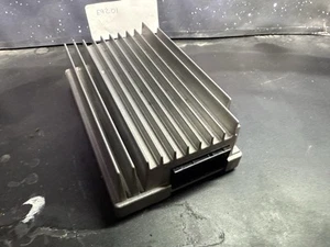 BMW E90 E92 E93 328i 335i 2007-2013 TOP HIFI SONIDO AUDIO AMPLIFICADOR AMPLIFICADOR OEM - Imagen 1 de 3