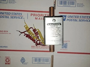 HONEYWELL ZONE VALVE 3/4" V8043E 1012 Mortorized - replacement 1061 V8043F - Picture 1 of 6