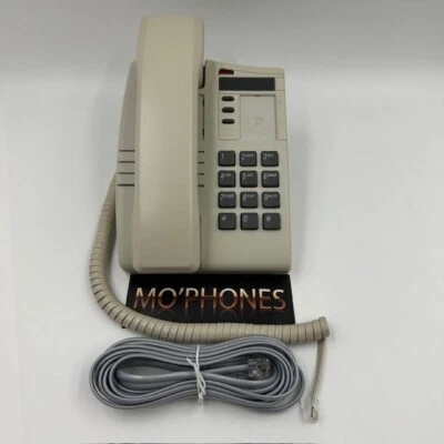 Aastra M8004 Platinum Analog phone A0780804 - Image 1 of 3