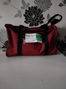 Brand New Men's Large Black & Red Travelling, Laptop, Gym Bag Multi Compartment - Picture 1 of 11