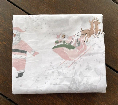 Funda de almohada estándar Pottery Barn Kids Organic Blush Heritage Santa 20x30 pulgadas NUEVA Foto 1 de 4