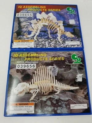 Kits de construcción de modelos IQ Assembling Products Series Dimeteodon & Stegosaurus -NUEVO EN CAJA Foto 1 de 4