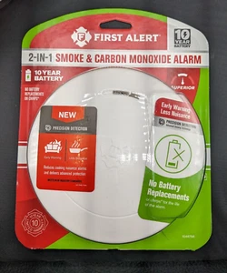 First Alert - 2 In 1 Smoke & Carbon Monoxide Alarm - White - Picture 1 of 3