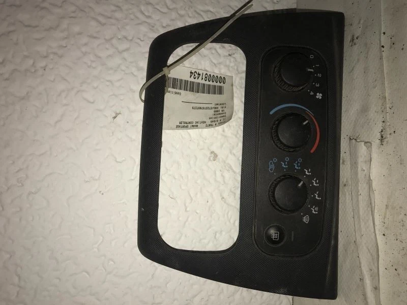 Controles de temperatura climática de aire acondicionado de calor 05 2005 probados deportivos Foto 1 de 1