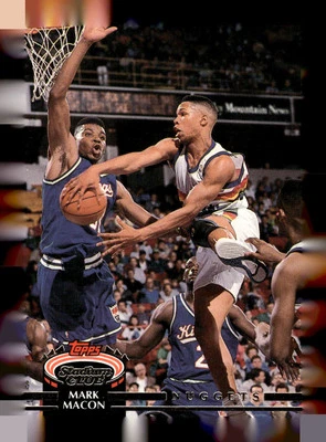 1992-93 Stadium Club #16 Mark Macon Denver Nuggets Basketball Card - Image 1 of 2