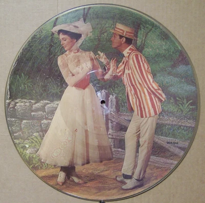THE SOUND Of MUSIC PICTURE DISC - 1965 LP VINYL RECORD - Image 1 of 2