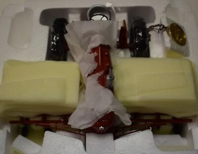 ERTL 1/16 scale 1954 Farmall 400 Tractor with Front Mount Cultivator - 50th Ann. - Image 1 of 4