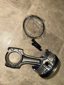 02-09 Sea Doo GTX 4 TEC 130 155 STD BORE Used PISTON CONNECTING ROD RINGS BOLTS - Picture 1 of 7
