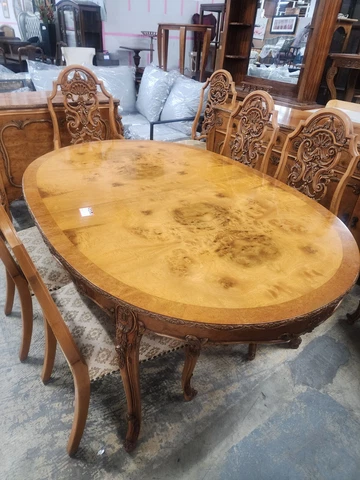 antique furniture Cover