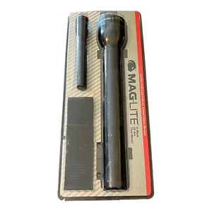 Maglite, X0101HQ 3-Cell C LED, Negro Con 2 Celdas AA Linterna Paquete Lite Correa - Imagen 1 de 2