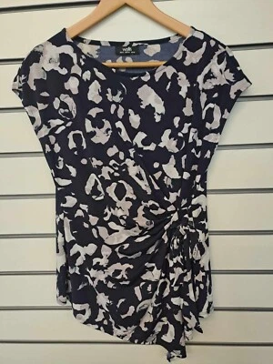 WALLIS LADIES NAVY ANIMAL PRINT SLEEVELESS TIE SIDE TOP NEW (ref 222) SALE - Image 1 of 3