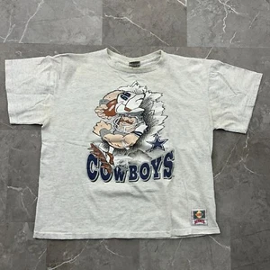 MAGLIETTA VINTAGE ANNI 90 DALLAS COWBOYS GRAFICA UOMO XL CARICATURA SVOLTA NOCE MOSCATA - Foto 1 di 11
