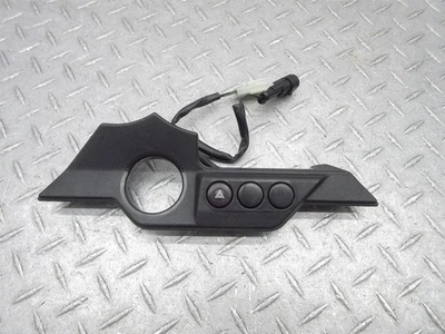 Moto Guzzi Breva 1100 2006 05-07 luz de peligro interruptor botón soporte carenado Foto 1 de 4