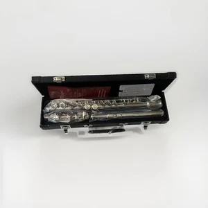 Student Flute Closed Hole Outfit Selmer Aristocrat FL600 - Picture 1 of 8