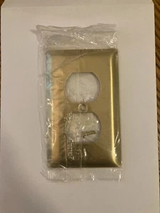 Brushed Brass duplex plate - Picture 1 of 2