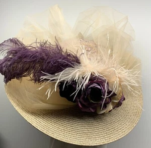 Sombrero eduardiano con púrpura, sombrero de fiesta del té, sombrero con tul, sombreros con avestruz - Imagen 1 de 2
