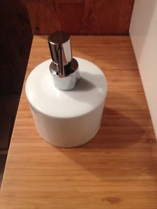 LINEABETA 44023.09 DISPENSER PER SAPONE/GEL LIQUIDO- IN PORCELLANA BIANCA Ø 100 - Imagen 1 de 1