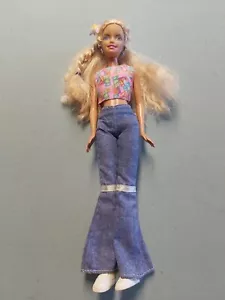 Casual Barbie Doll from 1998 - Picture 1 of 4