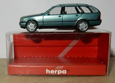 Micro Herpa Ho 1/87 Mercedes Classe C C180T Verde Chiaro IN Metallo #032094 Box - Immagine 1 di 4