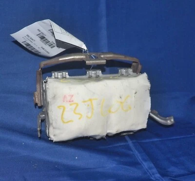 Toyota Prius C 2012-2019 pasajero tablero derecho conjunto airbag *Nota* Foto 1 de 4