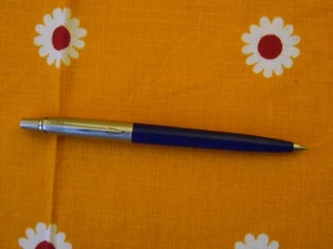 Vintage Blue Silver casing Parker Pen Black Ink Full working order. Ink Works. - Picture 1 of 6