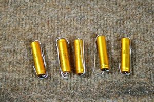 Pack of ( 5 )  200uF 25V. DC  Axial Electrolytic  Capacitor NEW - Picture 1 of 4