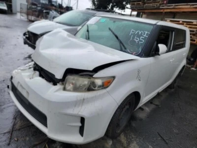 Used Fuel Injection Throttle Body fits: 2011 Scion XB Throttle Valve Assembly 2. - Image 1 of 4