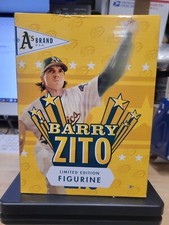 2005 LIMITED EDITION MLB OAKLAND A'S "#75 BARRY ZITO" FIGURINE-NEW IN BOX