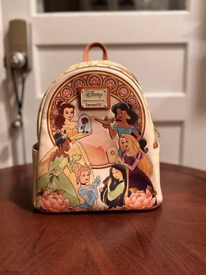 Mini Mochila Loungefly Disney Princesa Ornamentada Floral Grupo Retrato Foto 1 de 4