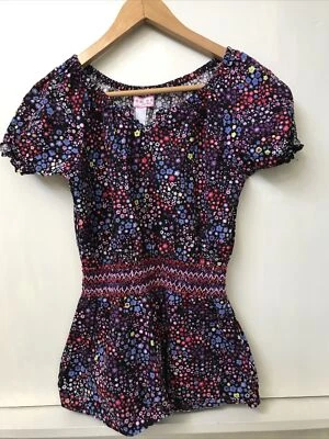 Koi Womens Scrub Top Black Floral Elastic Waist Tie Neck Side Pockets Size XS - Изображение 1 из 3