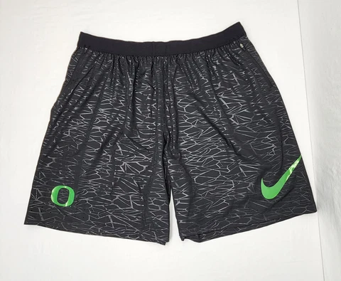 NEW Oregon DUCKS Football TEAM ISSUED Nike Dri-Fit TRAVEL SHORTS      Men's  4XL Cover