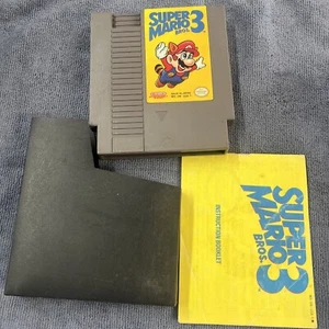 Super Mario Bros. 3 (Nintendo NES, 1990) With Manual And Sleeve - Picture 1 of 7