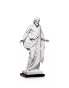 Lladro Christ Figurine. Right 01007584  / 7584 - Picture 1 of 1